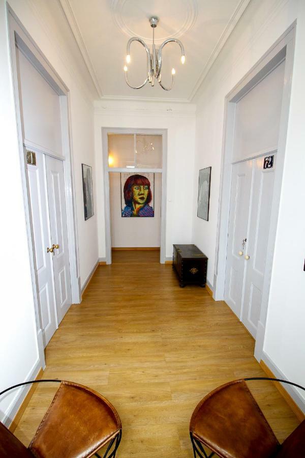 Casa de hóspedes Pensao Rosinha Art Gallery House *